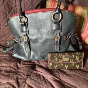 Dooney and Bourke large purse with choice of wallet